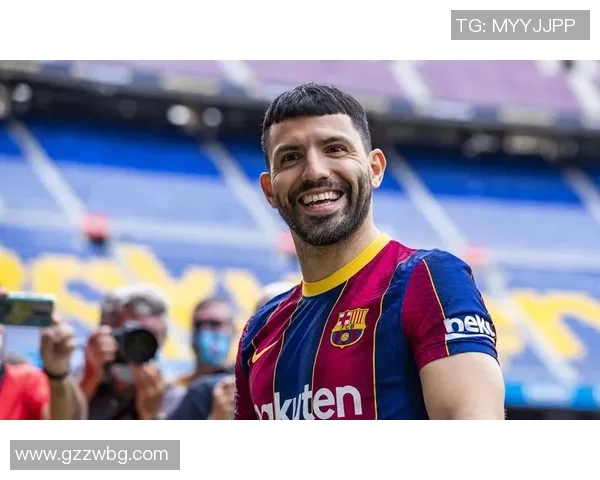 宽肩足球明星的魅力与成就揭秘你知道是谁吗